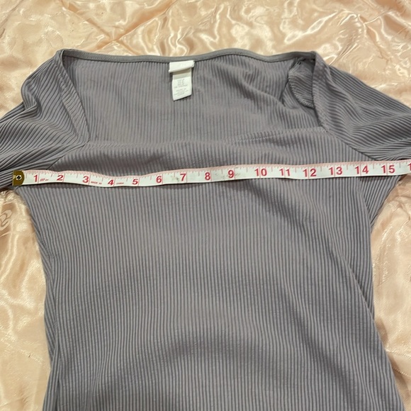 61. Women's Ribbed Long Sleeve Square Neck Top - Picture 8 of 8